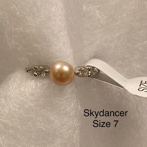 Vantel Skydancer size 7